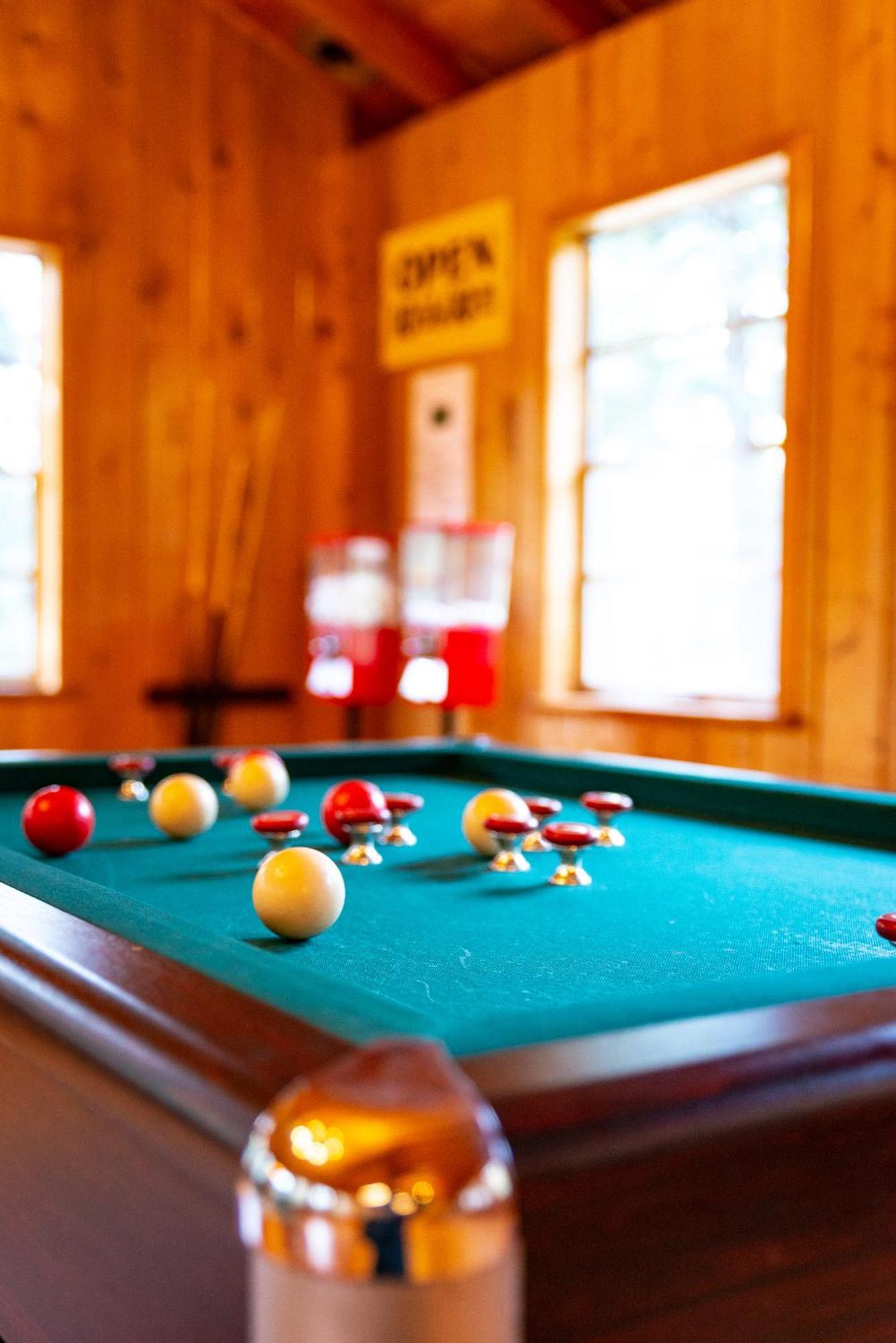 Corkins Lodge Chama Экстерьер фото