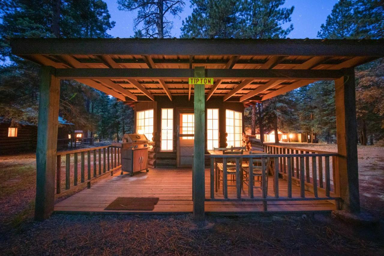Corkins Lodge Chama Экстерьер фото