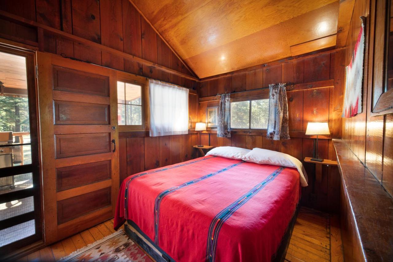 Corkins Lodge Chama Экстерьер фото