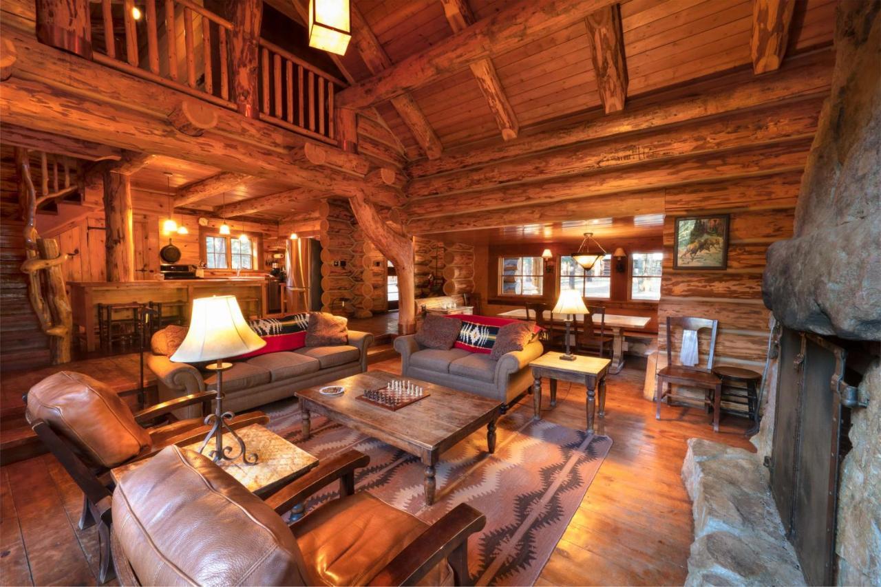 Corkins Lodge Chama Экстерьер фото