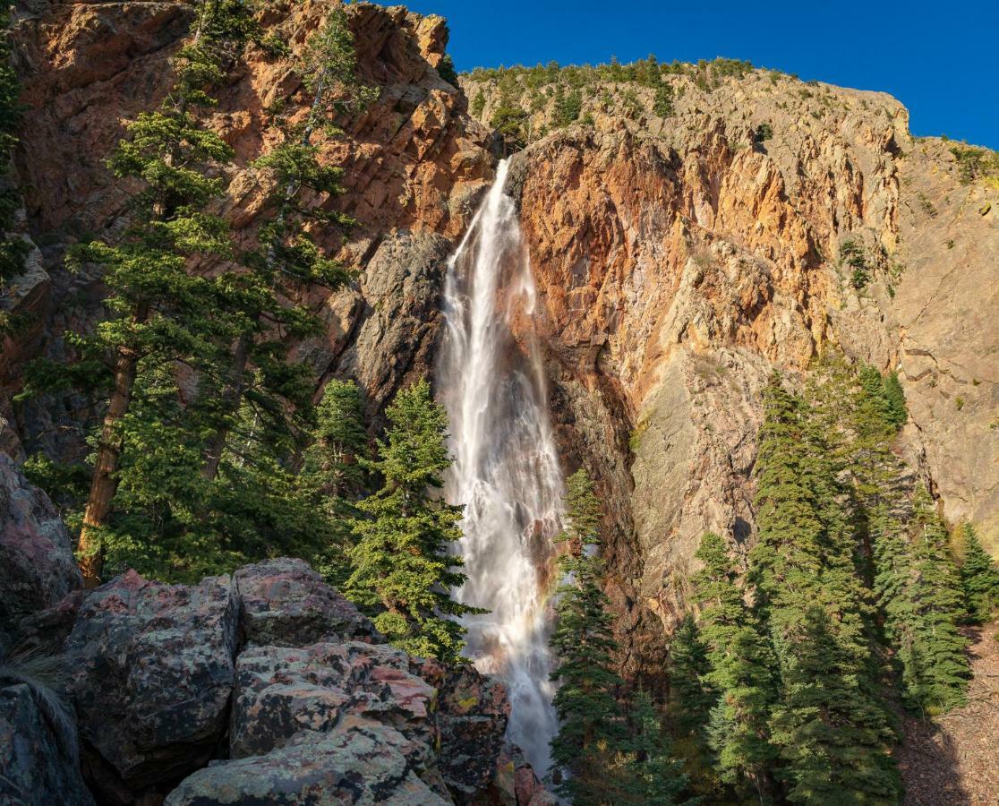 Corkins Lodge Chama Экстерьер фото